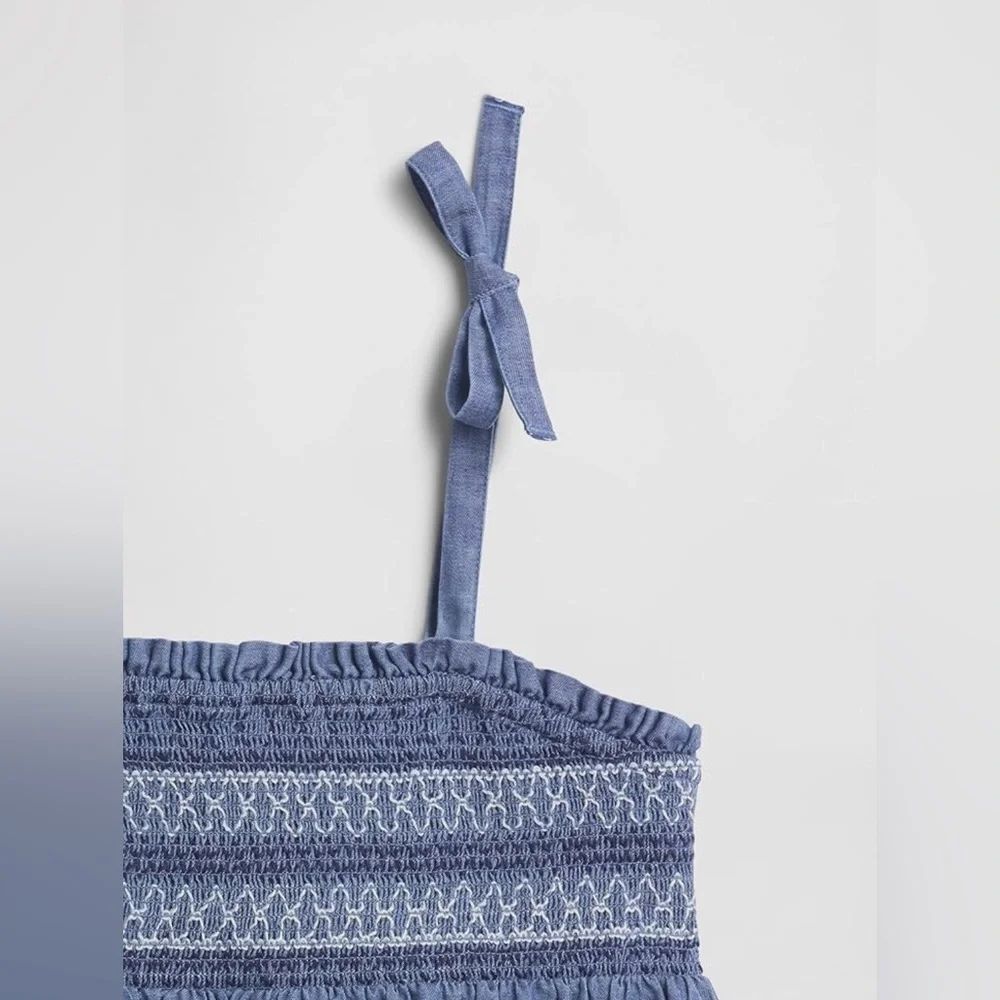 GAP two piece